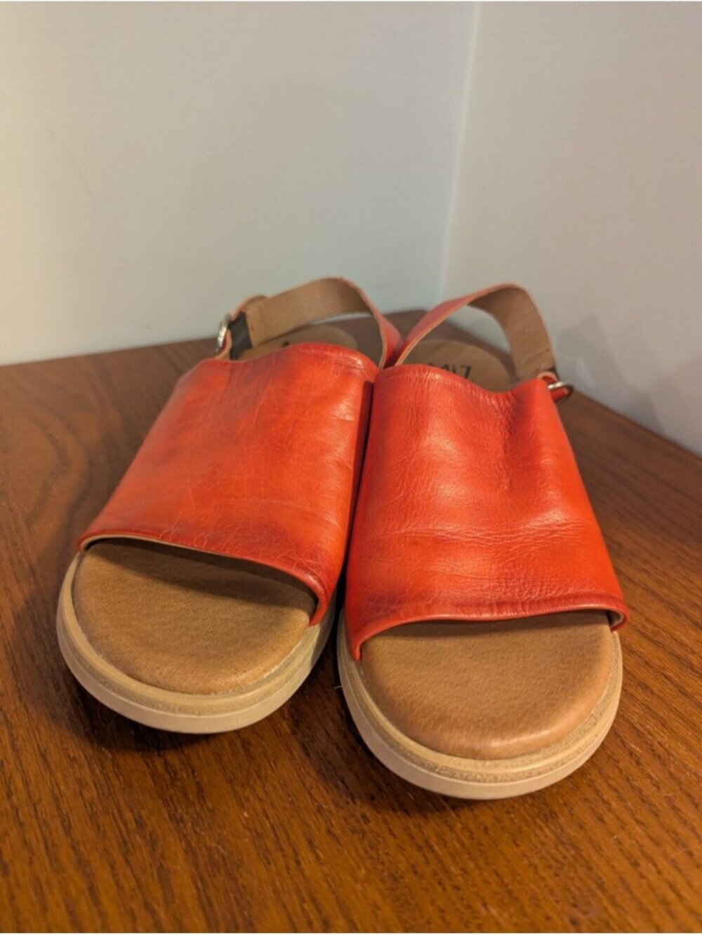 Miz Mooz Cornwall Womens Coral Leather Hook & Loop Strap Sandals Sz 38 US 7 - Picture 11 of 12